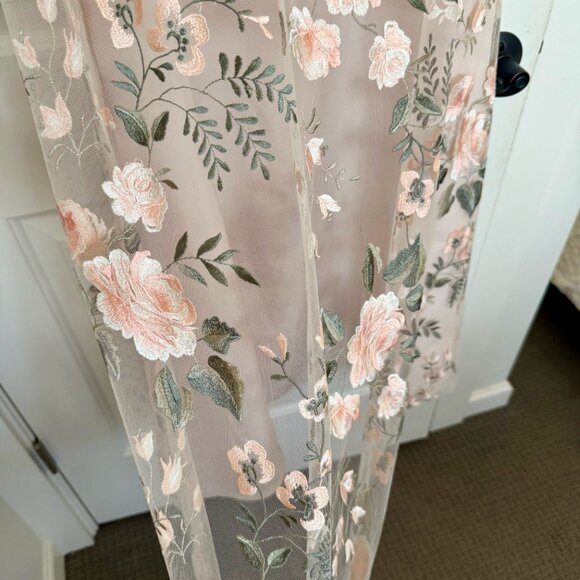 Like new! Jenny Yoo Bridesmaid Dress Tatum in Enchanted Floral Soft Blush - Picture 6 of 7